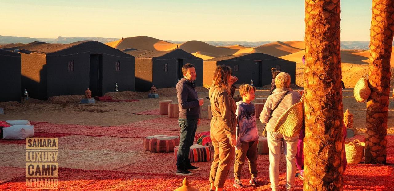 ホテル Sahara Luxury Camp Vip メルズーガ エクステリア 写真